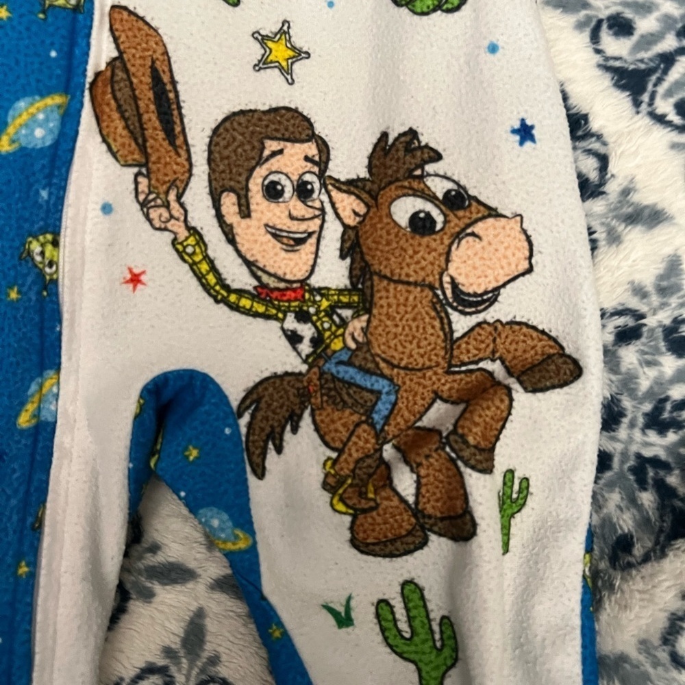 Disney Pixar Toy Story Pajama’s 18 month Baby Colorful Monsters 18 Footies pj’s - Picture 6 of 8